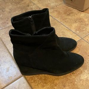 Beautiful black Ankle boot
